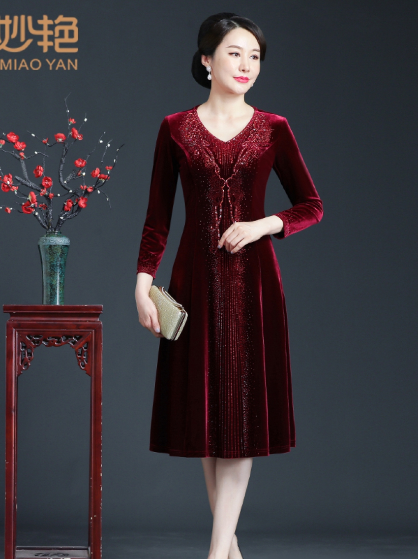 时尚金丝绒连衣裙（红色）